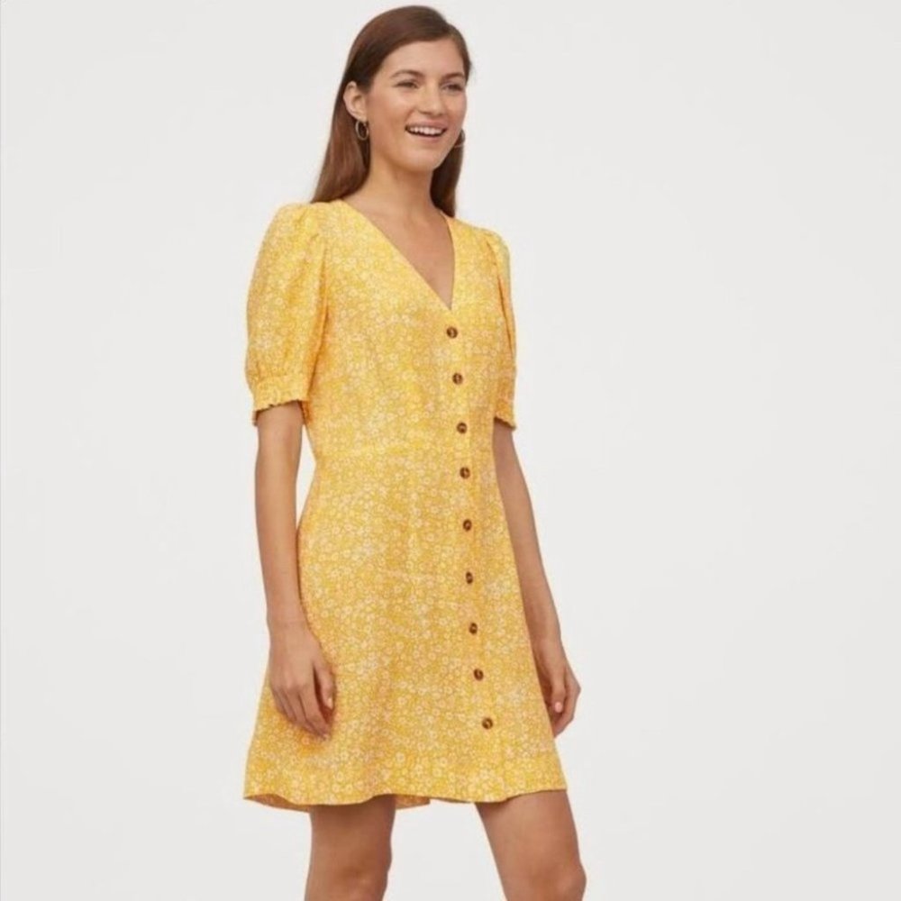 H&M Women's Yellow Ditsy Floral Puff Sleeve Button Up‎ Dress, Size M